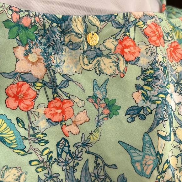 VICTORIA'S SECRET Wrap Halter One-Piece
Swimsuit in teal floral print Size M NEW - Picture 3 of 5